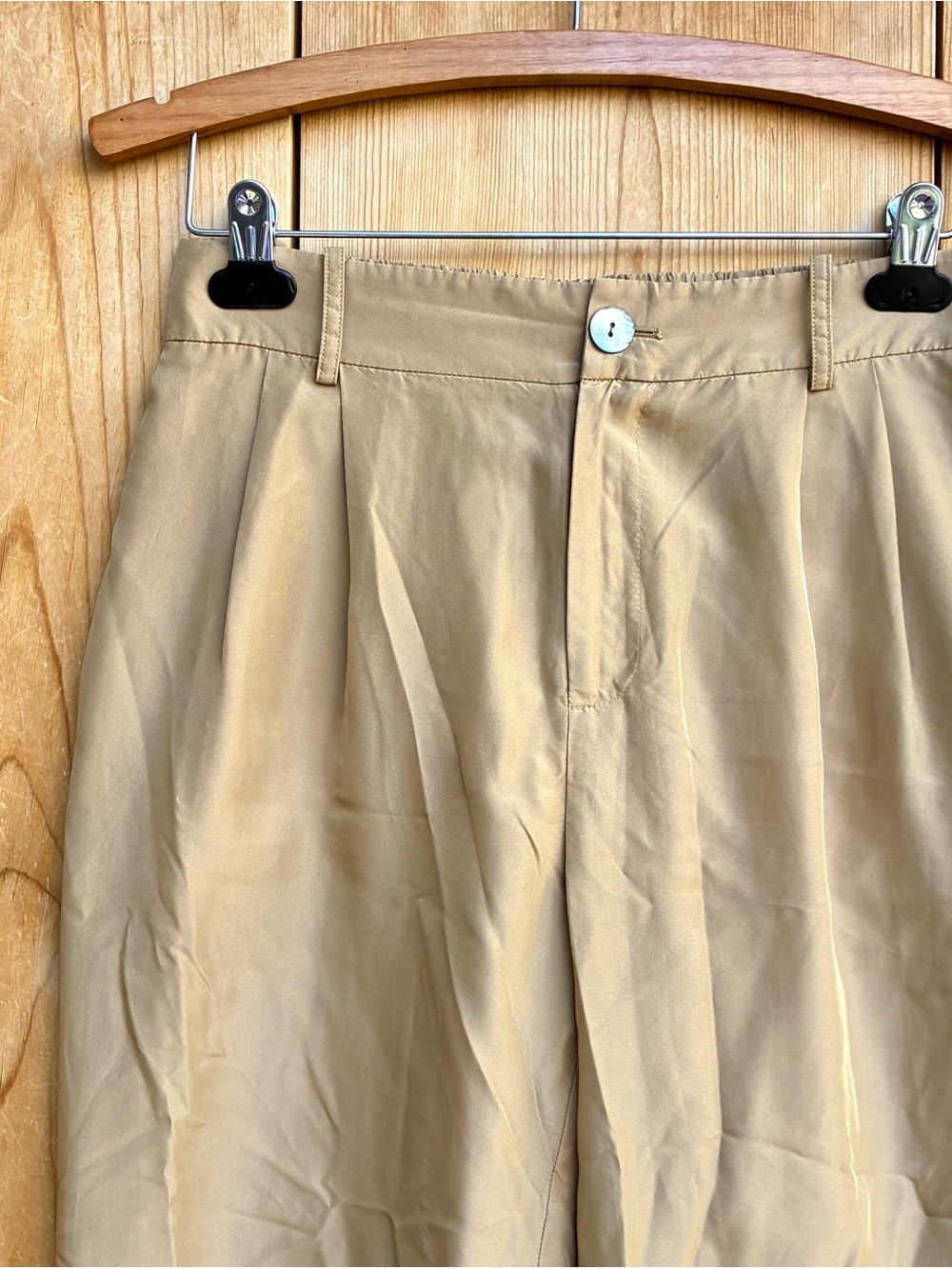 Vince Silk Tan Ankle Pants Sz 4 - Picture 5 of 9